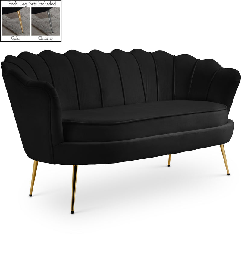 Gardenia - Loveseat