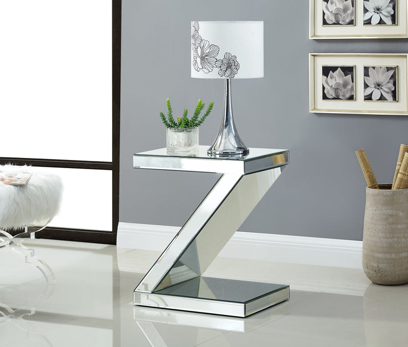 Zee - Table