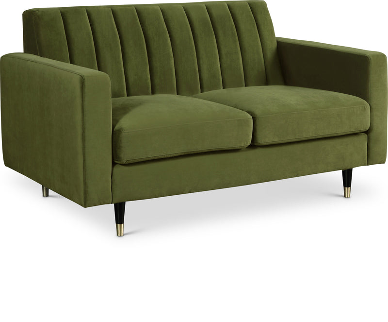 Lola - Loveseat