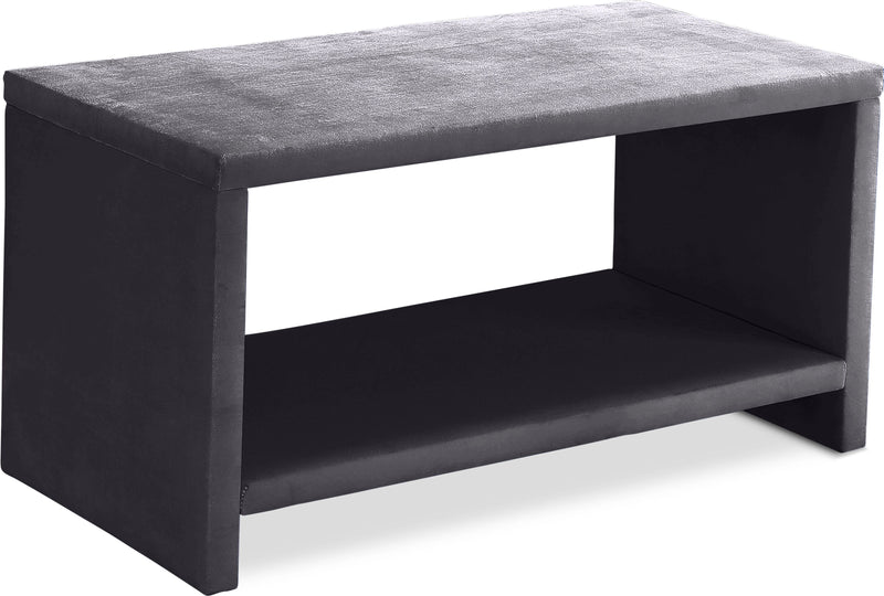 Cleo - Night Stand